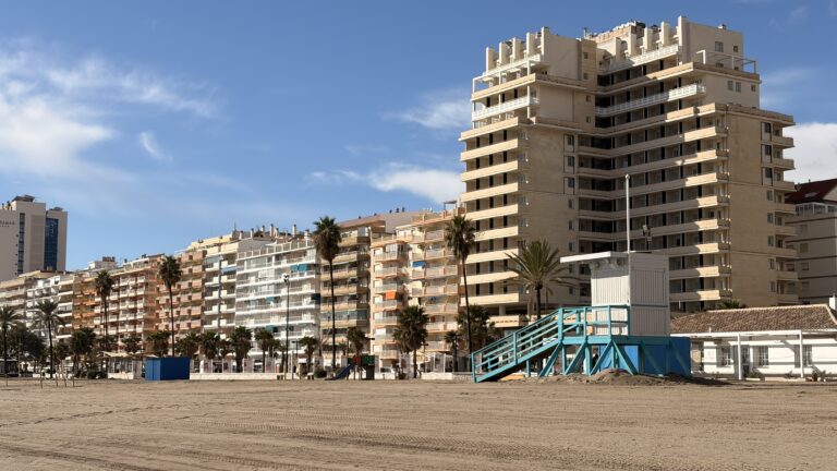 Majoitus Aurinkorannikolla – opas lyhyelle lomamatkalle